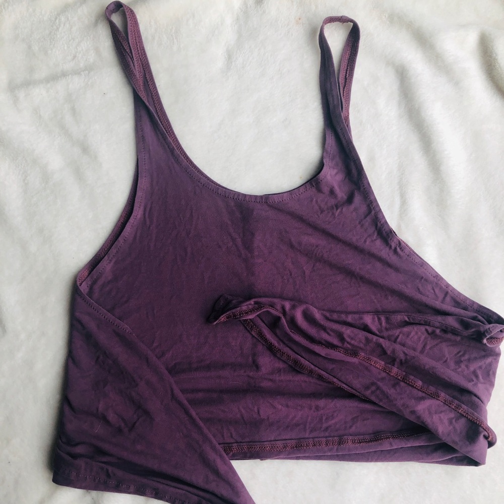 ✨ UO Tank ✨